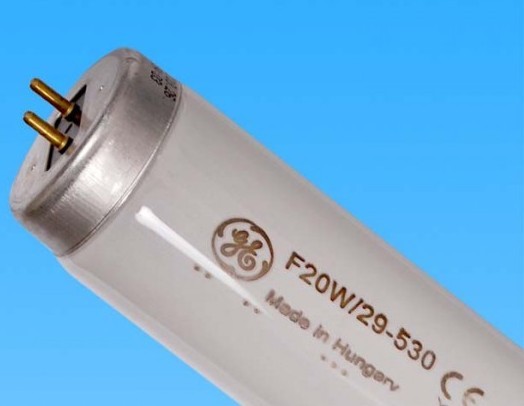 29ɫ�ƹ� GE F20W/29-530 MADE IN HUNGARY 60cm